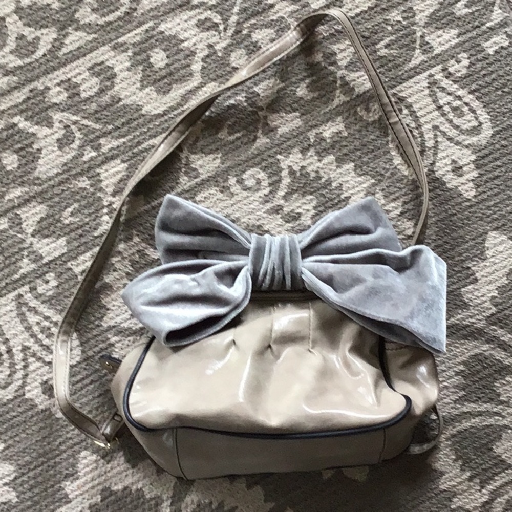 Satchel style grey purse